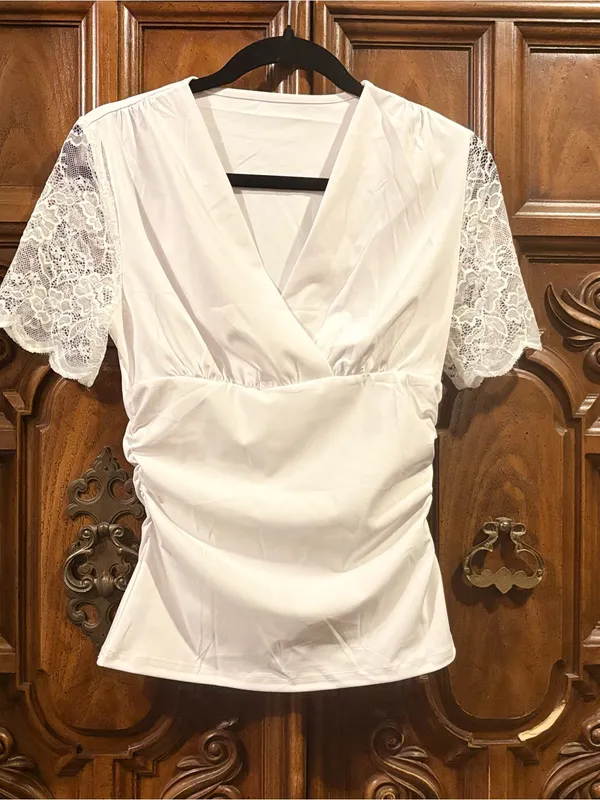 Floral Lace Short Sleeve V Neck Ruched Slim Fit Stretch Blouse Sz Small NWOT - Image 7