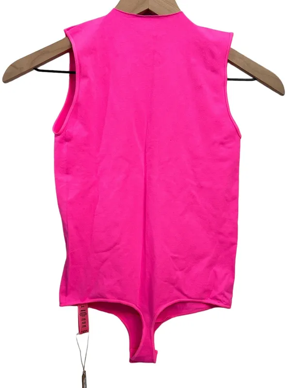 SKIMS ESSENTIALS CREWNECK SEAMLESS BODYSUIT in PINK HIGHLIGHTER NEW S/M - Image 2