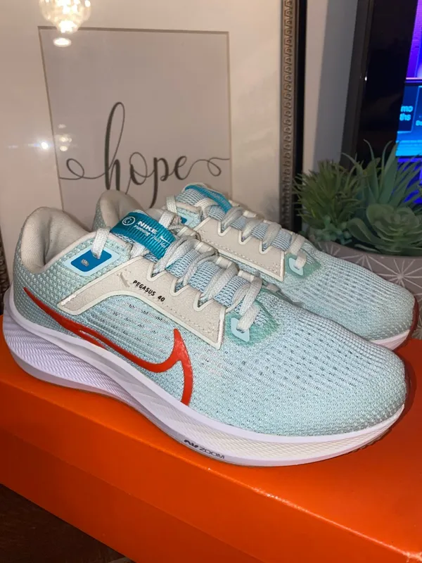 Nike Air Zoom Pegasus 40 Running Shoes Sneakers Size 6 Jade Ice New W Box - Image 3