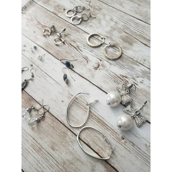Job Lot of 9 Pairs of Earrings Silver Tone Pre Owned Earrings for Pierced Ears - Image 8