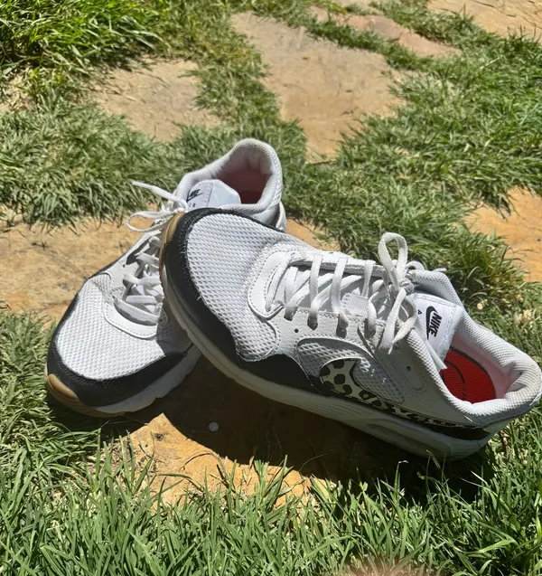 Nike Running Shoes - Image 3