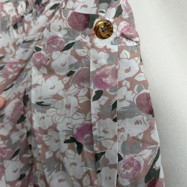 Free People Floral Pink White Casual Pleated Front Pocket Viscose Shorts Medium‎ - Image 4