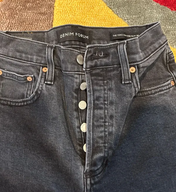 Aritzia Denim Forum The Yoko High Rise Slim Leg Jeans Washed Black Size 25 Waist - Image 2