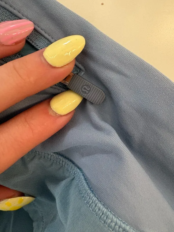 Lululemon Speed Up Shorts 2.5" - Image 6