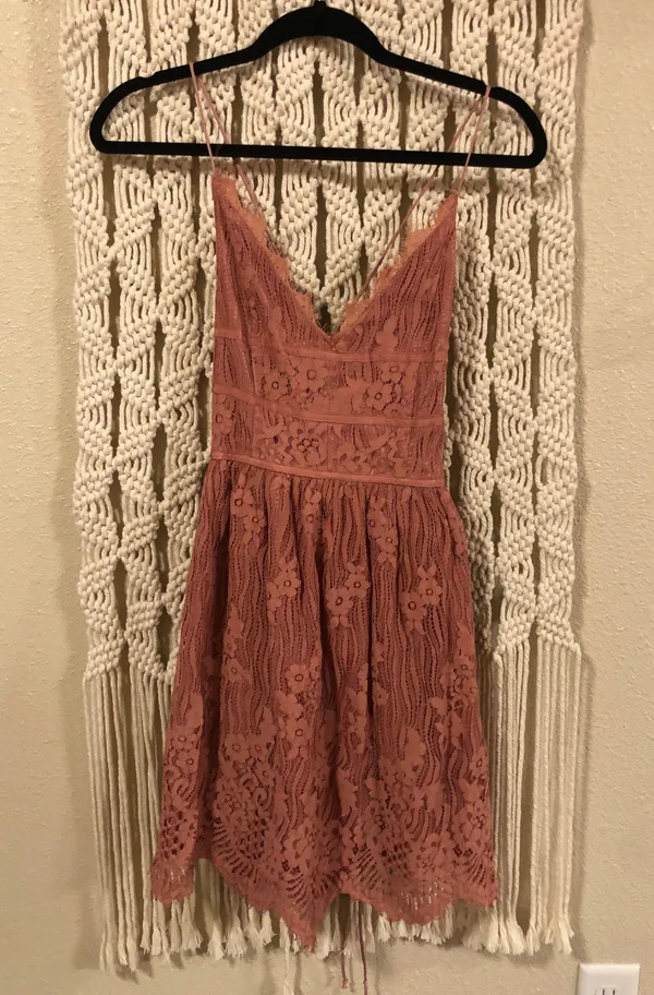 Perfect Wedding Guest Dress Pink Size M - Image 3