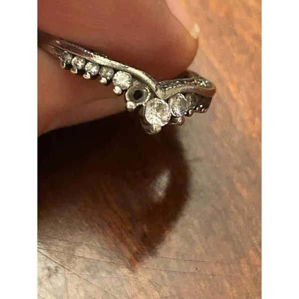 Ring scrap damaged missing stone repair size 4.5 2.95g Silver - Image 2