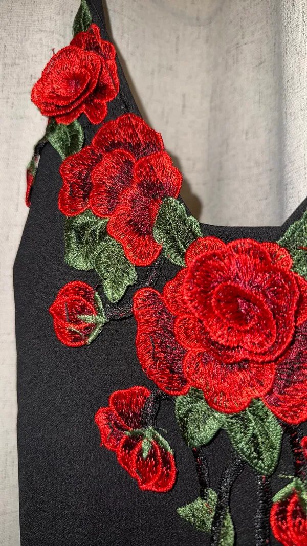 Windsor Black dress with red flowers - Image 4