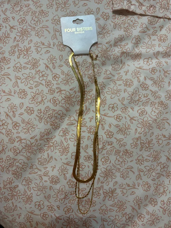 Boutique Necklace - Image 5