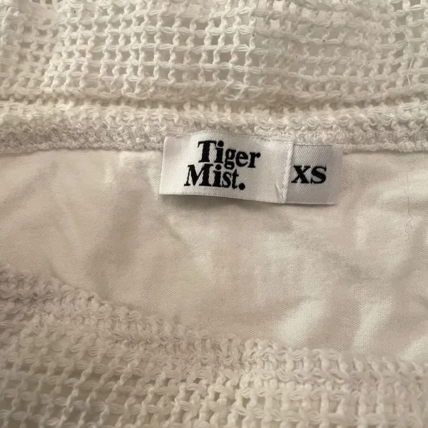 Tiger Mist Mini Skirt White w Net Overlay Sz XS EUC - Image 4