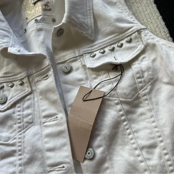 Levi's White Denim Jean Western Vest with Metal Accents NWT - Image 2