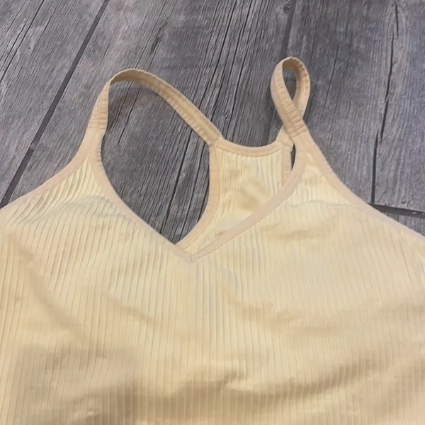 Nike butter Yellow Ribbed tank - Image 3