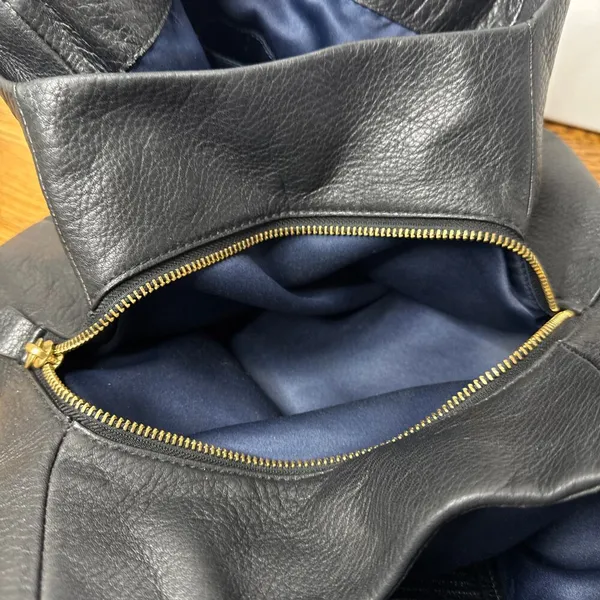 Madison Phoebe Shoulder Bag Black Grained Leather 3 Compartments 26224 - Image 13
