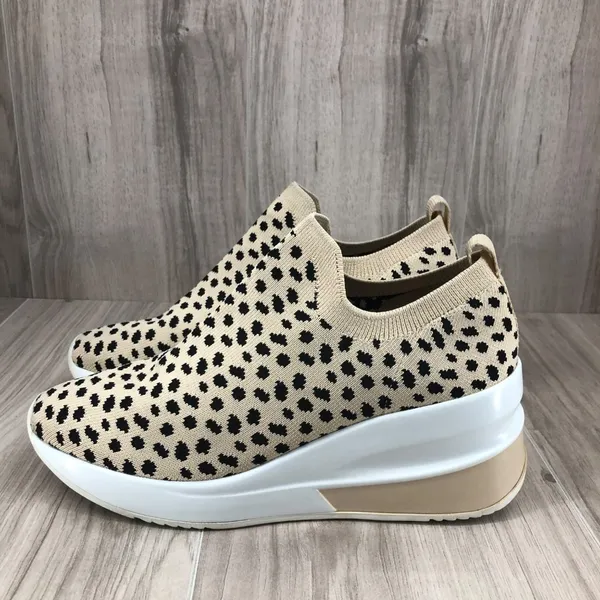 Gianni Bini Beige & Black Leopard Knit Slip-On Platform Sneakers Size 8 - Image 2