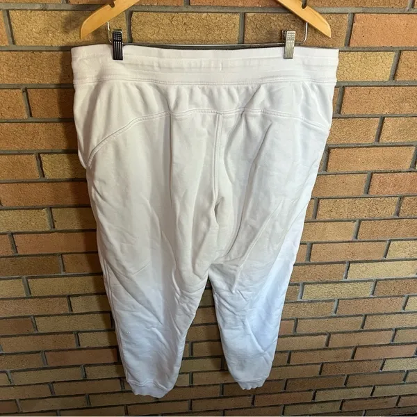 Lululemon Scuba High-Rise French Terry Jogger White Sweatpants Women’s Size 18 - Image 4