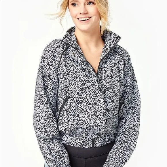 NWT Allfenix x Anthropologie Black and White Leopard Print Cropped Bomber Jacket - Image 9