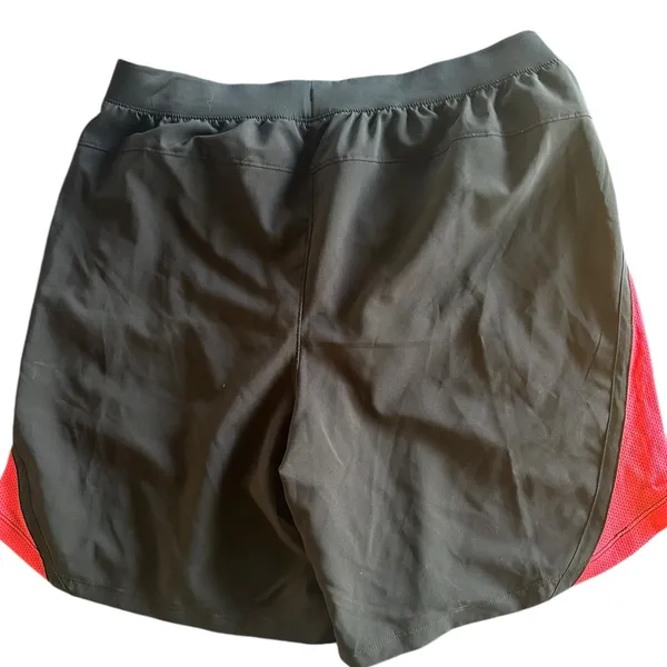 Under Armour • 7” inseam Shorts • Women’s size L NWT - Image 2