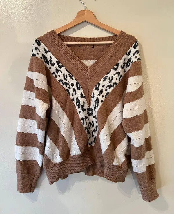 Striped Leopard V Neck Sweater Multi Size L - Image 2