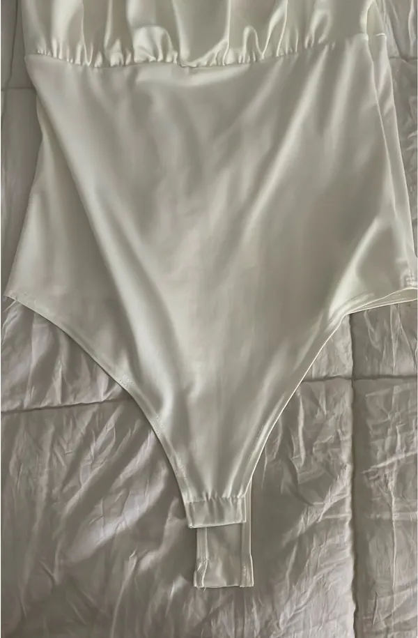 Live in the Moment Bodysuit White - Image 4