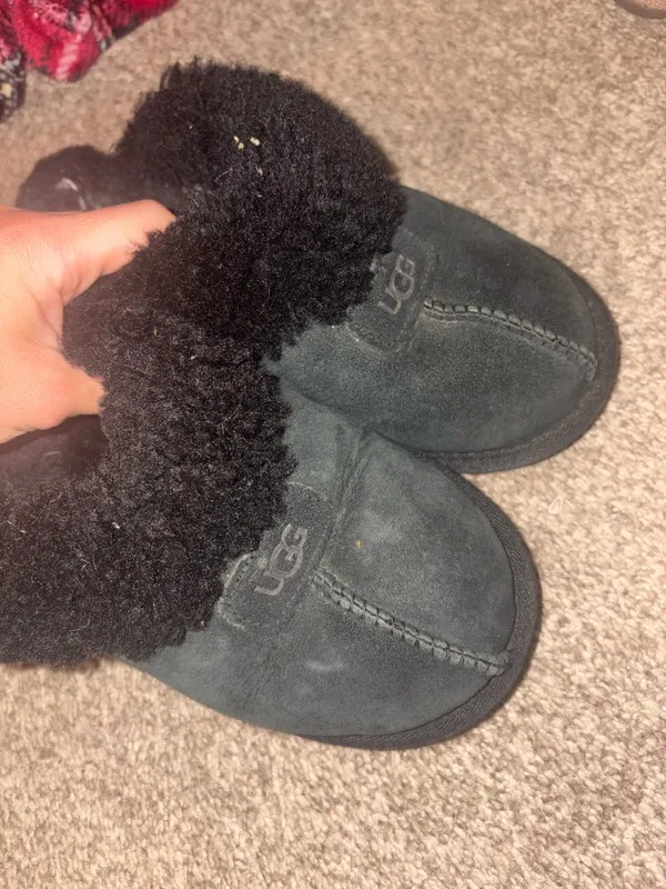 UGG Slippers - Image 6