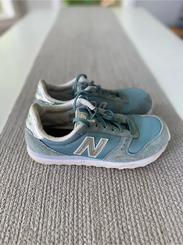 New Balance 311 Light Blue Silver Suede Leather Size 8.5 - Image 7