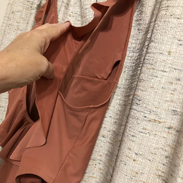 Aerie One-Piece Ruffle Low Back Mallot  - Image 3