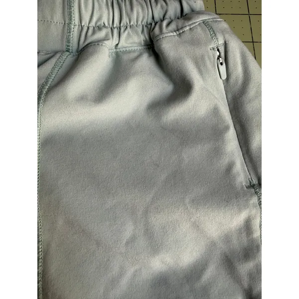 Lululemon Hotty Hot Low Rise Hazy Jade 4" Inseam Long Lightweight Running Size 8 - Image 6