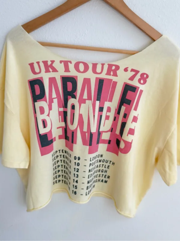 Blondie UK Tour 78 Graphic Cropped Off-the-Shoulder Band Tee - Image 9