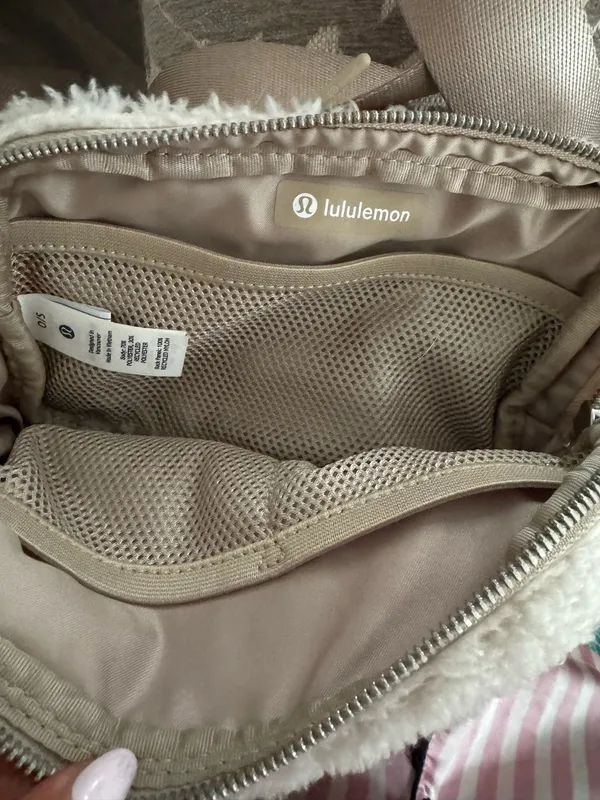 Lululemon belt bag - Image 3