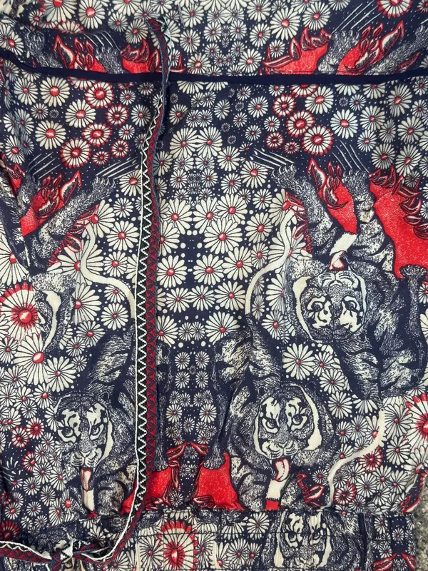 Anthropologie Red & Navy Floral Paisley Drawstring Shorts, Small - Image 4