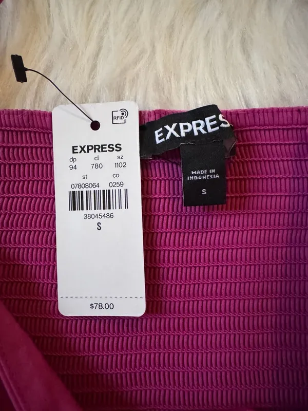 NWT Express Fuchsia Bubble Hem Mini Dress Spaghetti Strap V-Neck Size S - Image 4