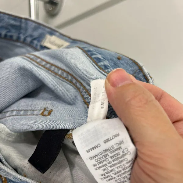 Madewell Size 26 Light Blue Perfect Vintage Jeans Straight Tapered 90s Mom Jeans - Image 8