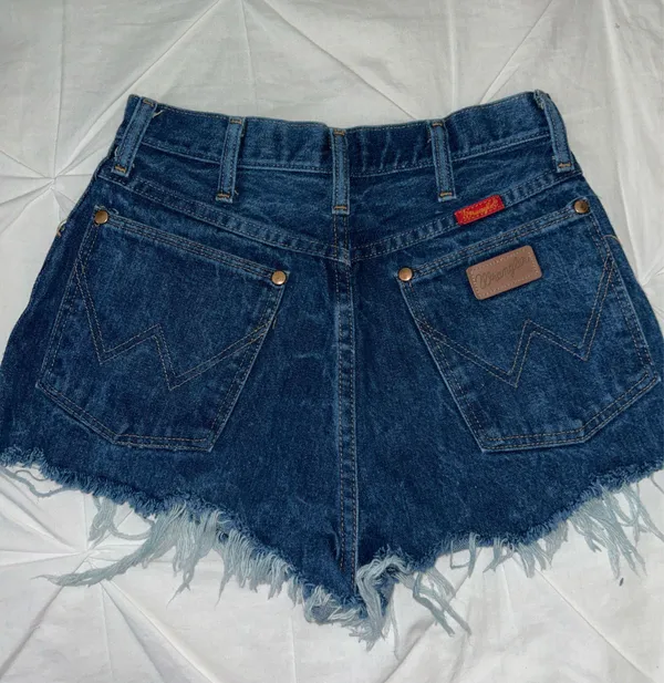 vintage Wrangler Shorts - Image 2