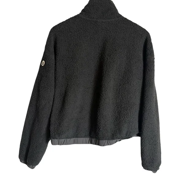 Vuori Women’s Gray Cozy Sherpa Full Zip Hiking Outdoor Warm Jacket Size Medium - Image 12