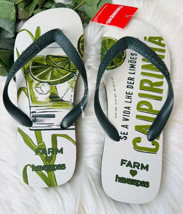 FARM Rio x Havaianas Caipirinha/Lime Print Flip Flops, Size 9/10 - Image 5