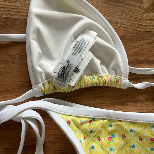 Frankie’s Bikinis set - Image 4