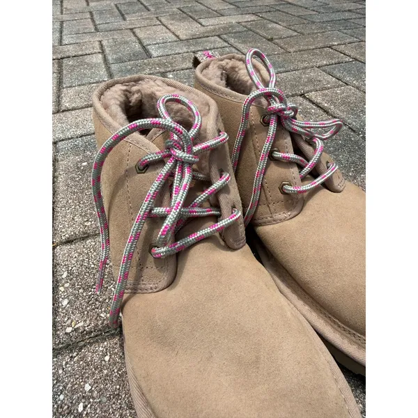 UGG Women's Neumel Chukka Suede Boot Size 10 - Image 3