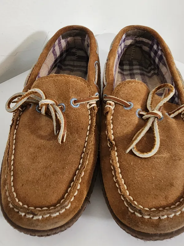 L.L.Bean Brown Suede Flannel Lined Slippers Size 7 - Image 4