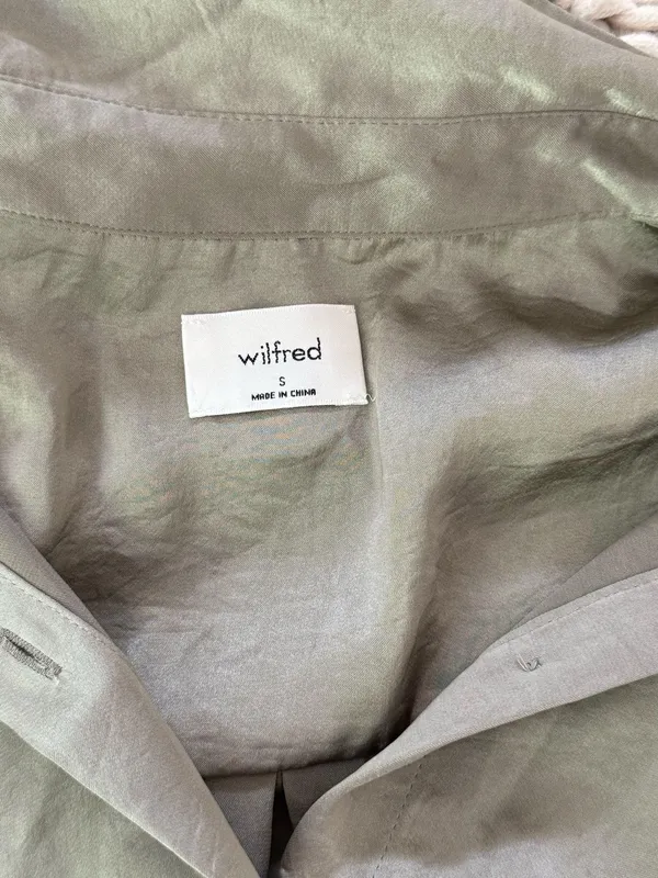 Wilfred Aritzia blouse - Image 3