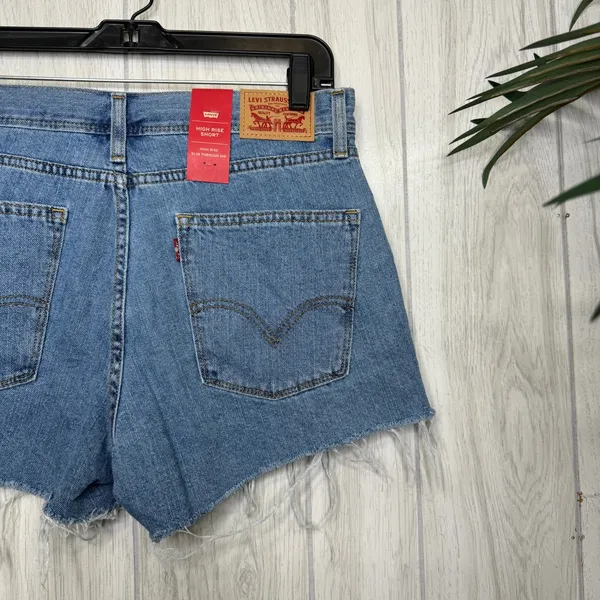 NWT Levi’s High Rise Distressed Cutoff Shorts Night Tune size 30 NEW - Image 7
