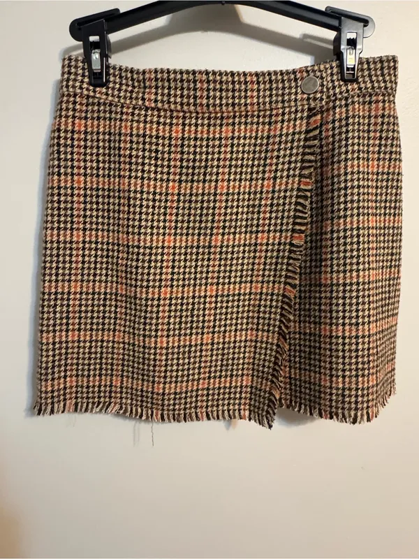 Urban Outfitters Y2K tweed‎ pattern faux wrap skirt Women's Small - Image 3