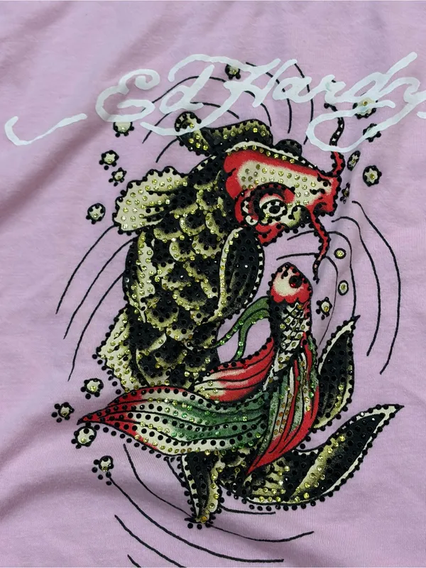 Women’s Ed Hardy Y2K Bubblegum Koi Fish Baby Tee Size Medium - Image 4