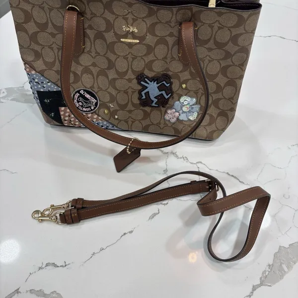 Coach x Keith Haring Purse Avenue Carryall in Signature Canvas Patches - Image 5