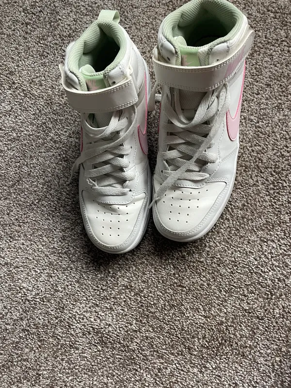 Nike Blazer Mid - Image 2
