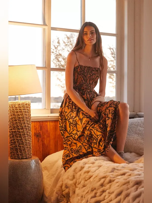 Anthropologie Printed Smocked Sleep Maxi Dress Size Large - Image 11