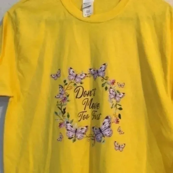 Gildan ladies t shirt M - Image 15