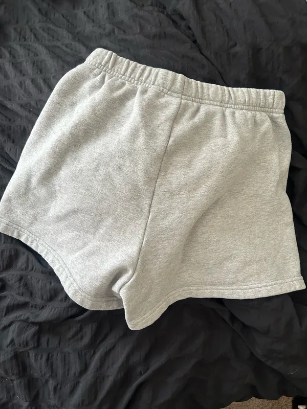 Aritzia shorts  - Image 4