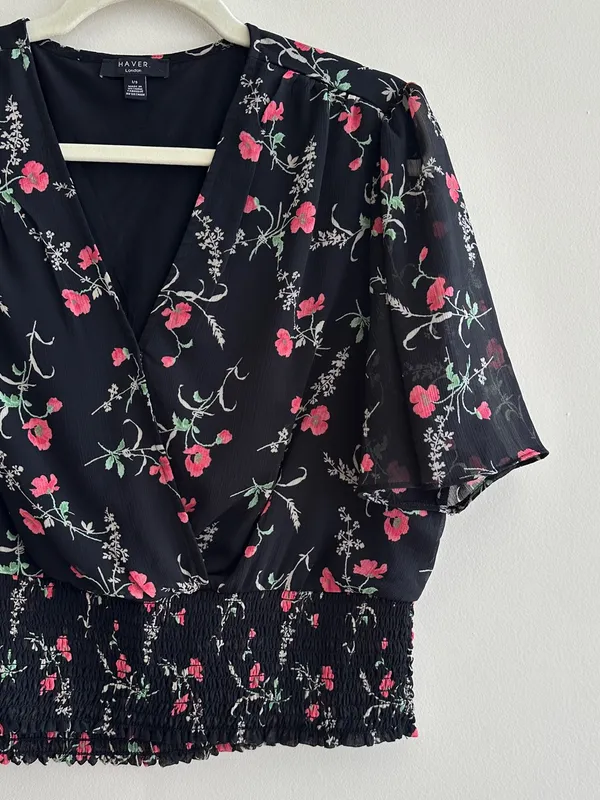 Haver London Smocked Waist Floral Flowy Blouse, Black/Pink, Size Large - Image 4