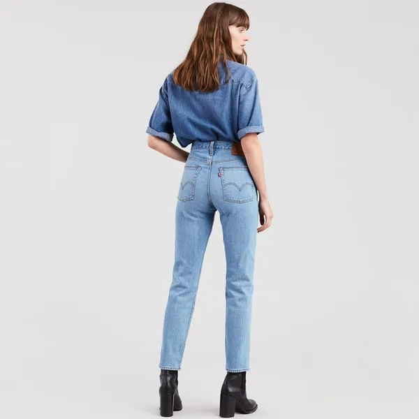 Levi's Premium wedgie for ankle light‎ wash jeans Sz 25 - Image 2