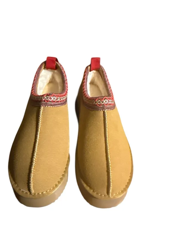 Cozy Slip-On Shoes in Mustard with Red Accents size 41=10.5 - Image 2