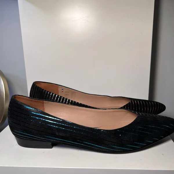 Bocage‎ Metallic Striped Pointed Toe Flats Black & Blue Elegant Shoes-SZ 39/8.5 - Image 3